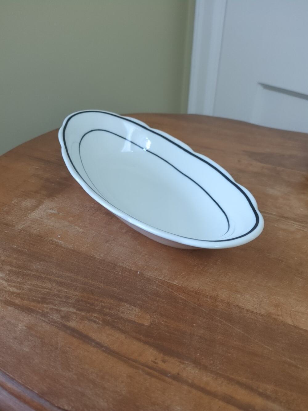 Vintage Syracuse China Oval Scalloped Bowl